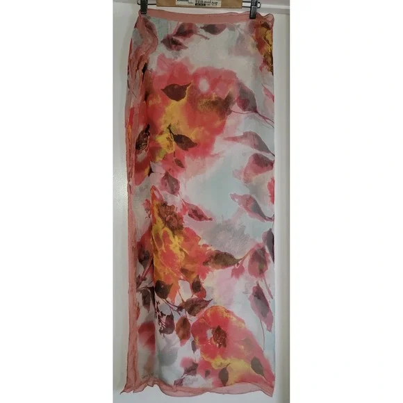 Vince Camuto Women's Rectangle Scarf Floral Multicolored 40 x 40 inches - Picture 2 of 3